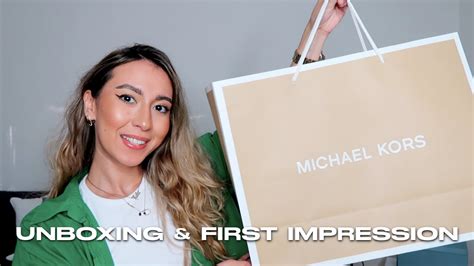 UNBOXING MY FIRST MICHAEL KORS BAG 